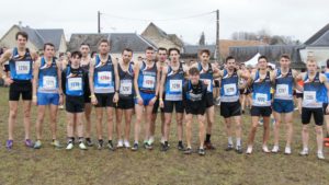 Le collectif Seniors Hommes du Nantes Métropole Athlétisme a décroché le titre de champion régional de cross-country par équipes ce dimanche à Château-du-Loir (Sarthe).