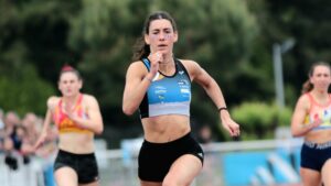 Camille Reinhard a fait forte impression sur le 200 m aux Championnats de France espoirs en en salle 2024 à Saint-Brieuc.